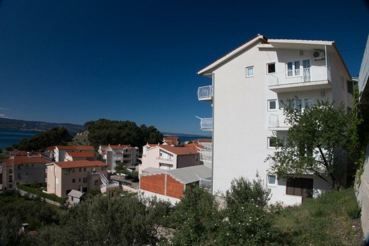 Apartment Zvjezdana Omis Exterior photo